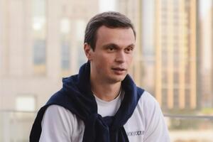 Микола Давидюк: Рейтинг влади у східних областях впав і більше ніколи не повертався на колишні позиції, і з часом промислові регіони остаточно відвернулися від президента