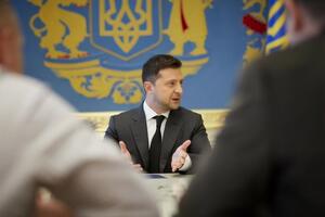 Зеленский о правоохранителях: Много раз просил, не надо преследовать, ездить по городу один за другим, не надо играть в детство