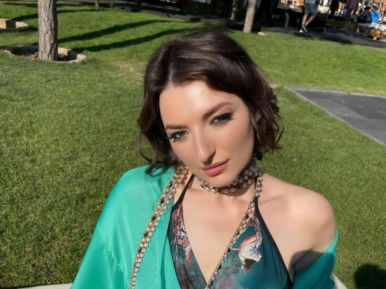 Оруджова поки не називає імені партнера по "Танцях з зірками"