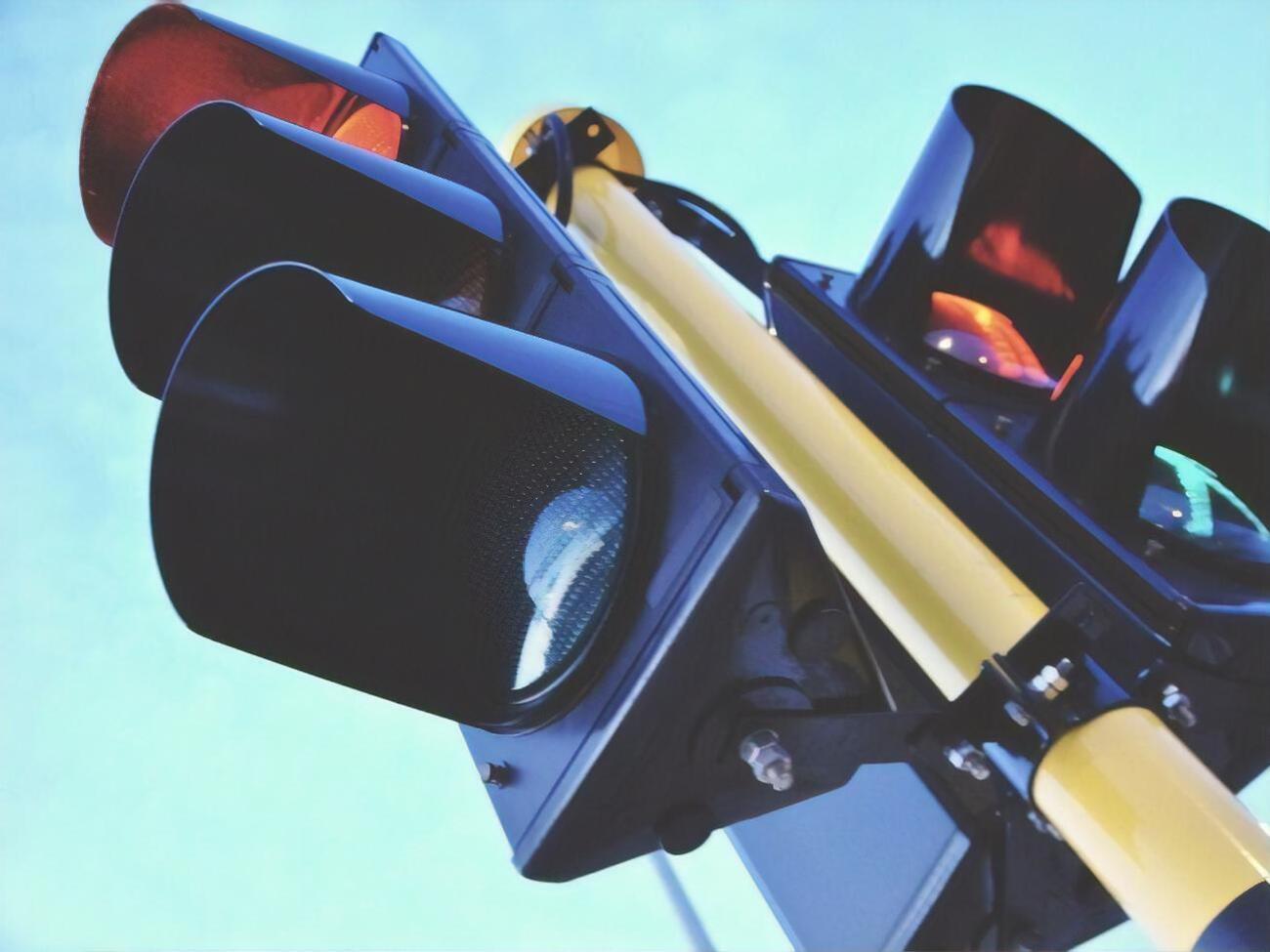 Коммунальное предприятие заключило ряд договоров на строительство светофорных объектов в Киеве