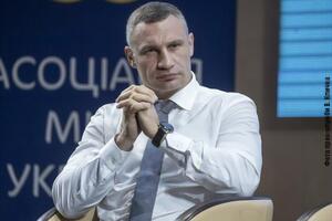 Кличко заявив, що не прийде на засідання РНБО через поїздку до Чернігівської області