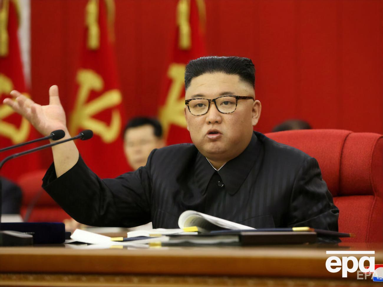 Деякі громадяни КНДР вважають, що схуднення йде на користь Кім Чен Ину