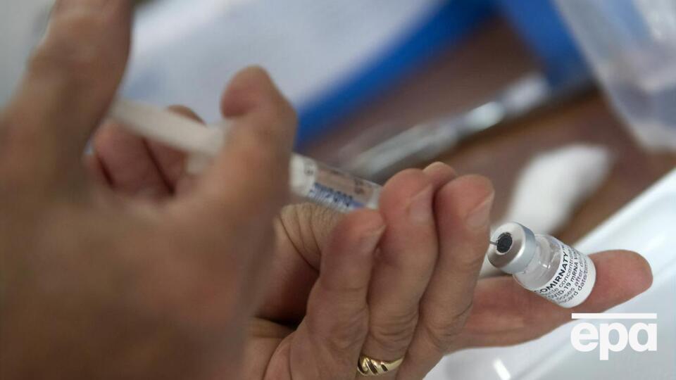 Масову вакцинацію проти коронавірусу почали у світі наприкінці 2020 року