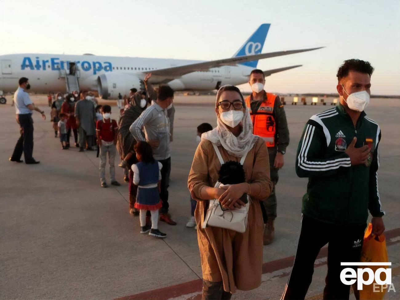 На першому етапі перевезень можуть залучити приблизно 20 авіалайнерів