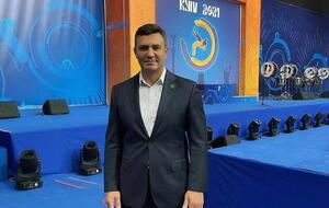 Тищенко передал челлендж всем украинцам