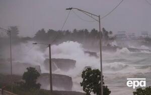 Ураган "Генрі" рухається на північний схід США
