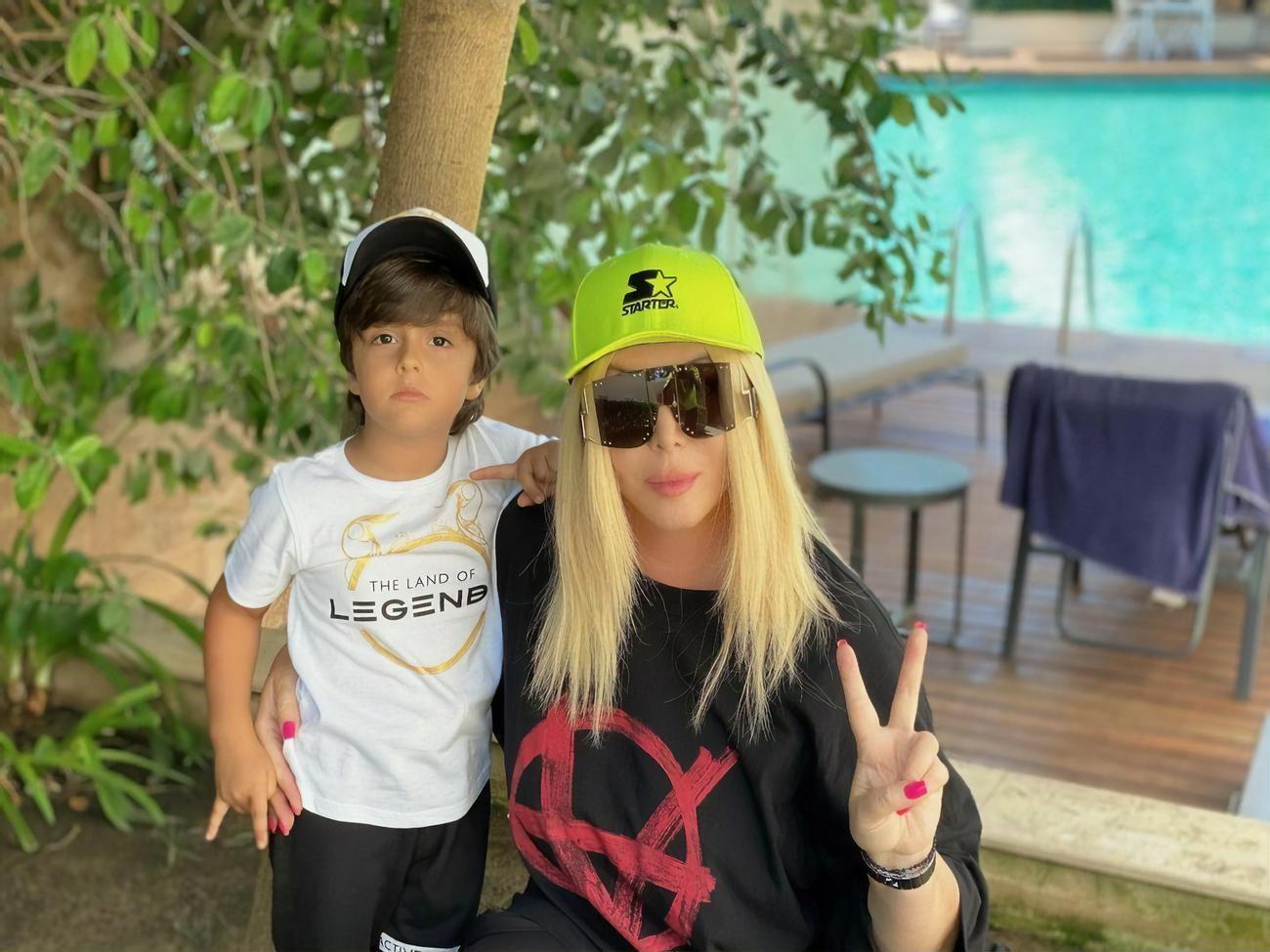 Табріз – син Білик та її ексчоловіка Ахмадова