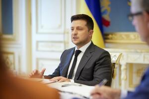 Зеленский: Мы постоянно увеличиваем бюджет для наших военных. Я этим горжусь... Считаю, что люди должны увидеть, на что государство тратило деньги