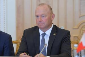 Настав час об'єднати зусилля міжнародної спільноти для відновлення територіальної цілісності України, зазначив Ебі