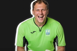 По словам Пятова, он давно искал встречи с такими "супернянями"