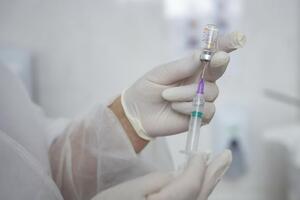 Всего в Украине сделали более 8 млн прививок