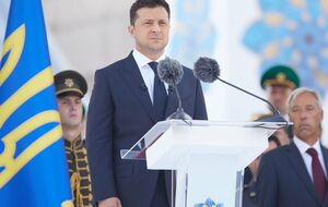 Зеленский принимал парад по случаю Дня Независимости Украины