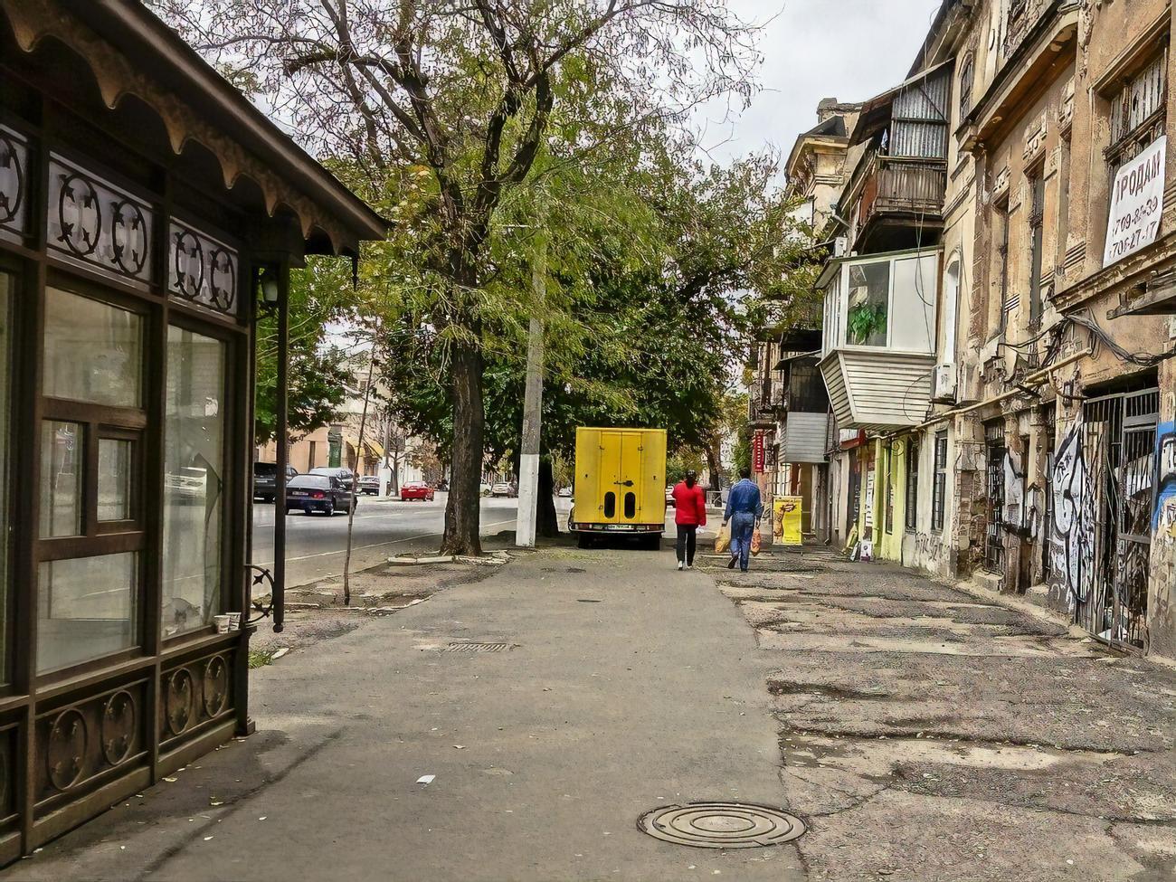 В полиции сообщили, что надписи появились в нескольких районах Одессы