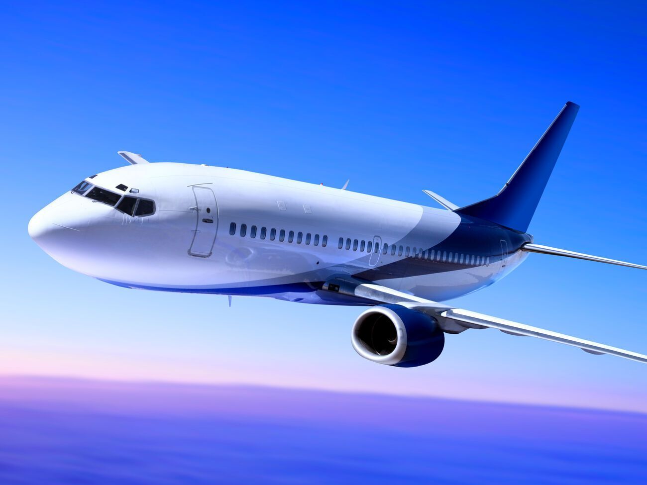 Самолет, который эвакуировал украинцев из Афганистана, приземлился в Иране для дозаправки, отметили в&nbsp;управлении гражданской авиации страны