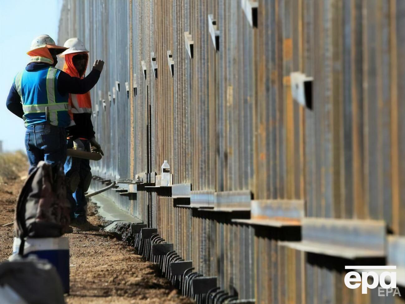 На стену Трампа потратили около $25 млрд