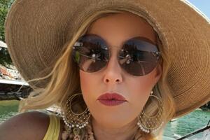 Собчак: Любовь – это единственный "не фейк" в этой странной земной реальности