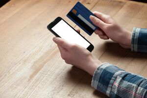 "РБК-Украина" выяснило, кто стоит у истоков GlobalMoney и кто фактически управляет платежной системой сейчас