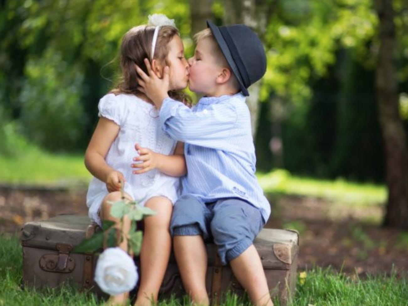 Сегодня в мире отмечают День примирительного поцелуя