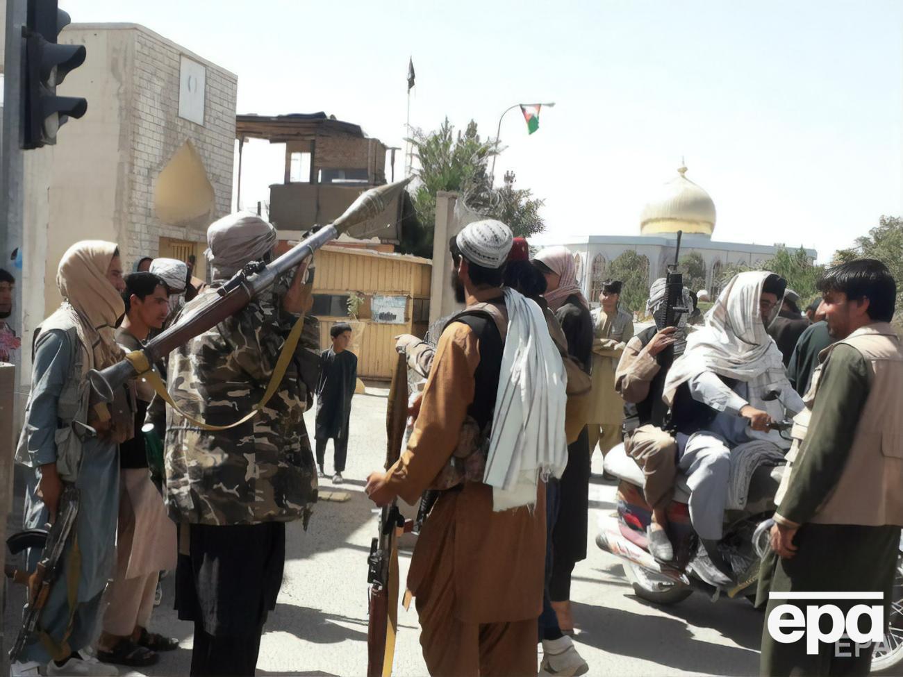 Боевики "Талибана" установили крайний срок вывода войск из Афганистана
