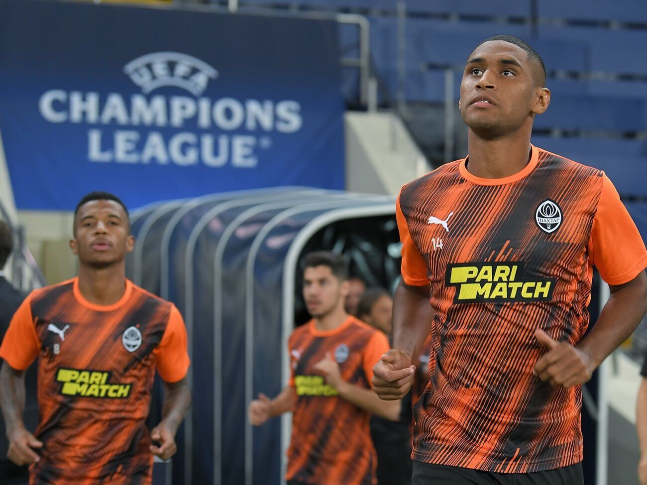 "Шахтер" принимал соперников в Харькове