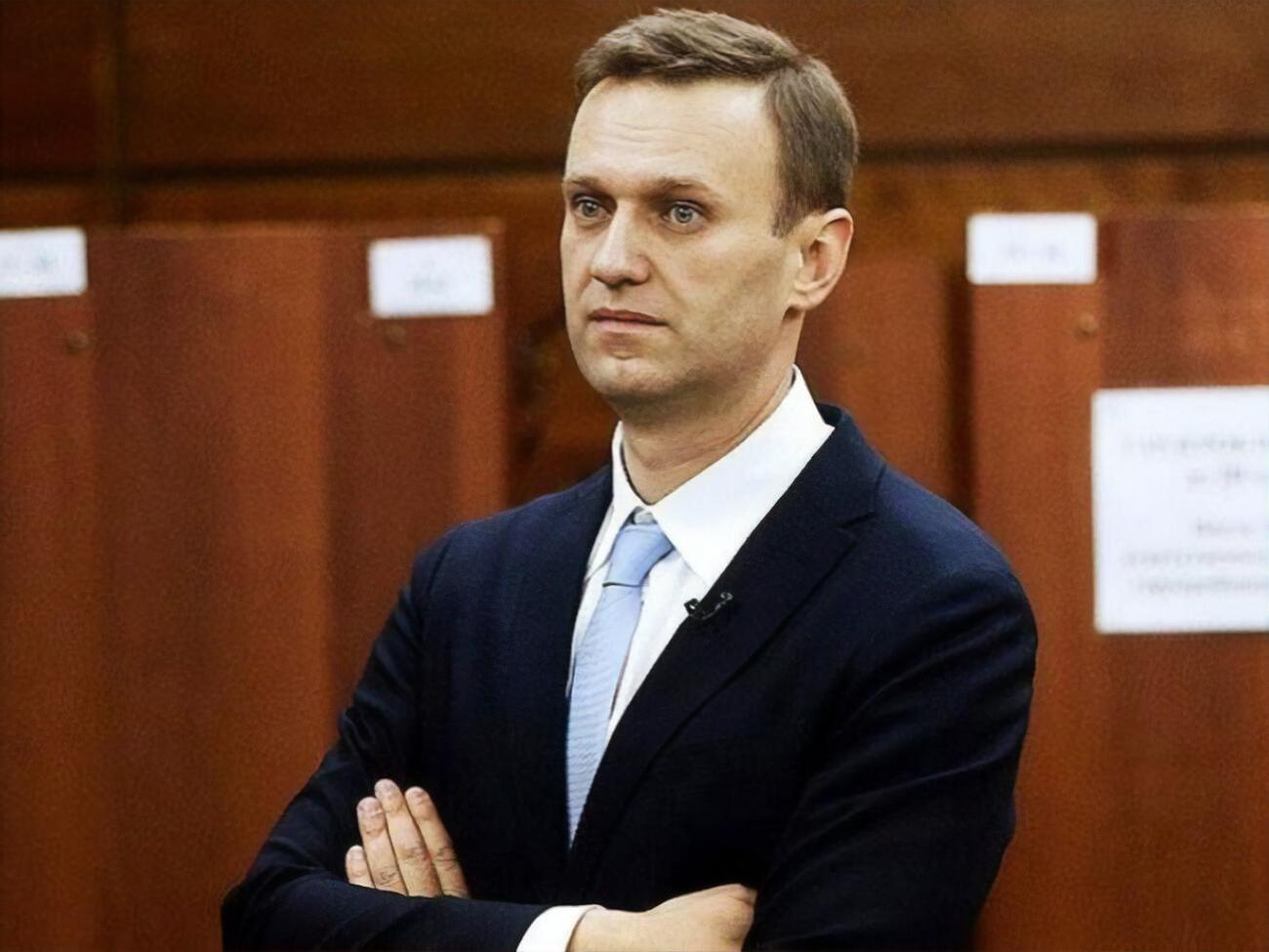 Навальный: Не надо накладывать санкции на Россию