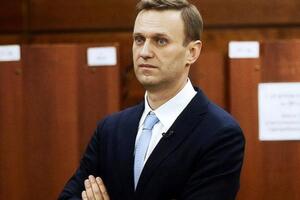 Навальный: Не надо накладывать санкции на Россию