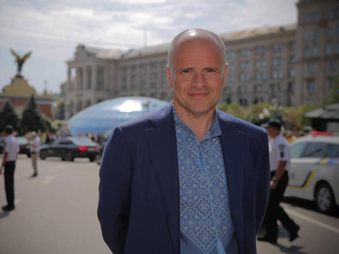 Деяким лікарям, які намагаються запровадити у своїх лікарнях нову систему оплати праці, погрожують кримінальними справами