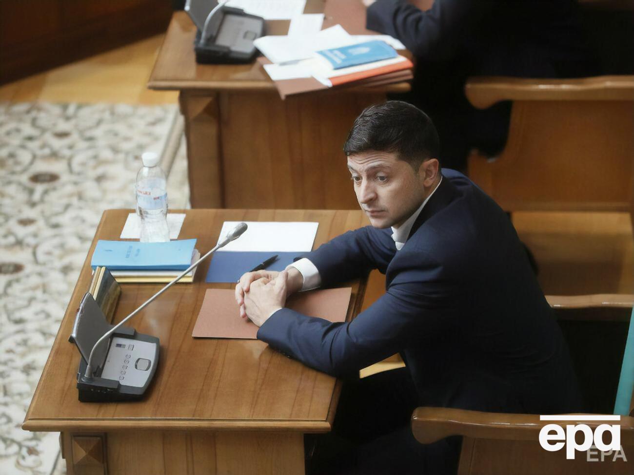 Зеленський підписав рішення РНБО за майже місяць після його затвердження