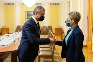 Машовець і Стюарт обговорили підготовку зустрічі президентів