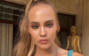 Глюк'оZа обрала відверту модель купальника