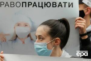 Украинцам пока не будут предлагать третью дозу вакцины от COVID-19