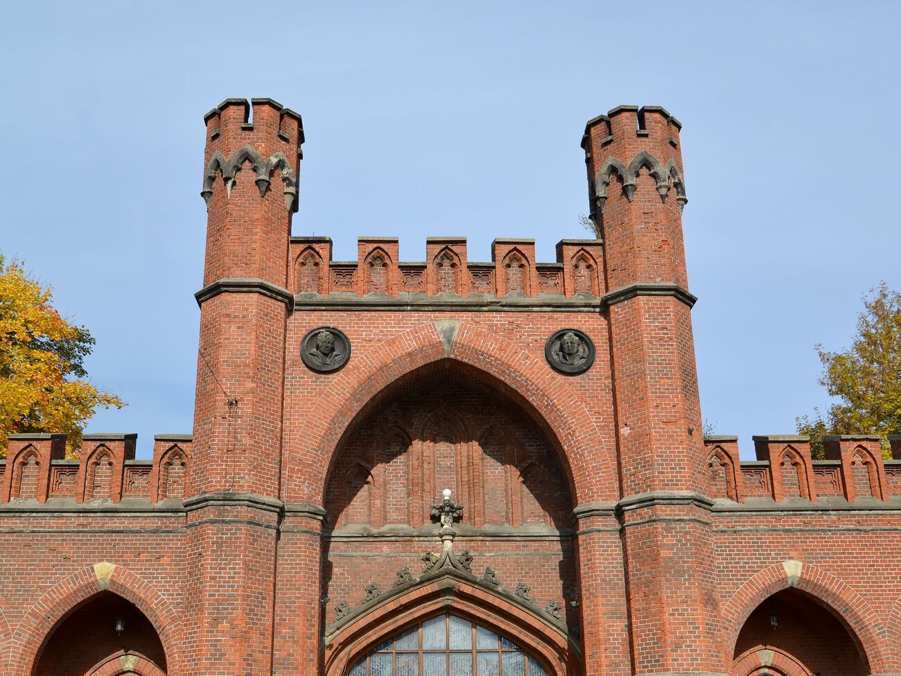 На картах с плакатов Калининград еще входит в состав Германии