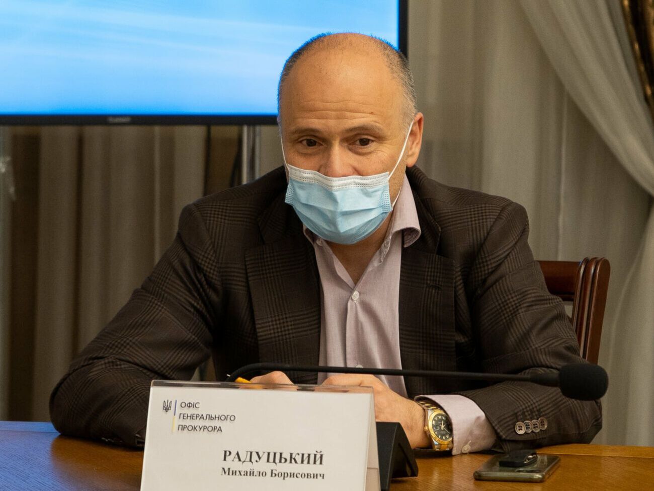 Радуцкий призвал штрафовать за неправильное ношение защитных масок