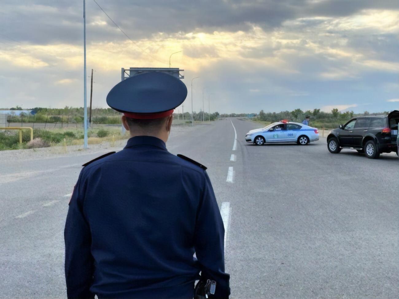 Дороги рядом с воинской частью, где случился пожар, перекрыли
