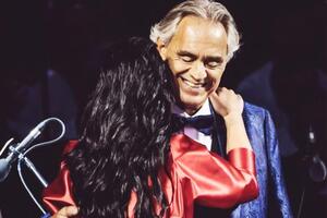 Джамала и Андреа Бочелли исполнили на концерте в честь Дня Независимости Украины молитву The Prayer