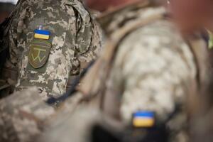 Украинские военные отвечали на обстрелы боевиков
