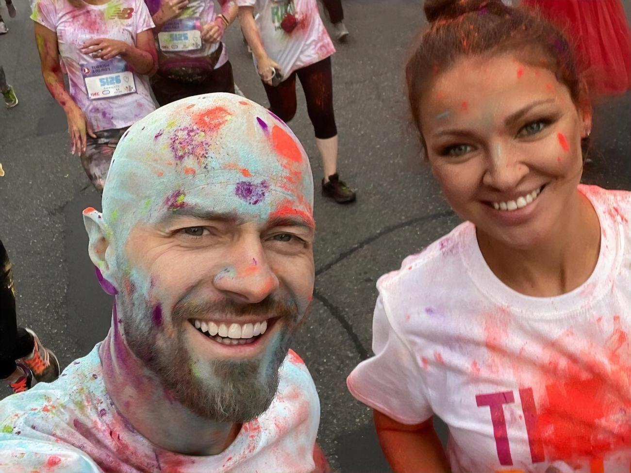 Влад і Ліліана Ями під час забігу в центрі Києва