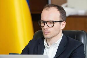 Малюська: Работать надо всем работоспособным