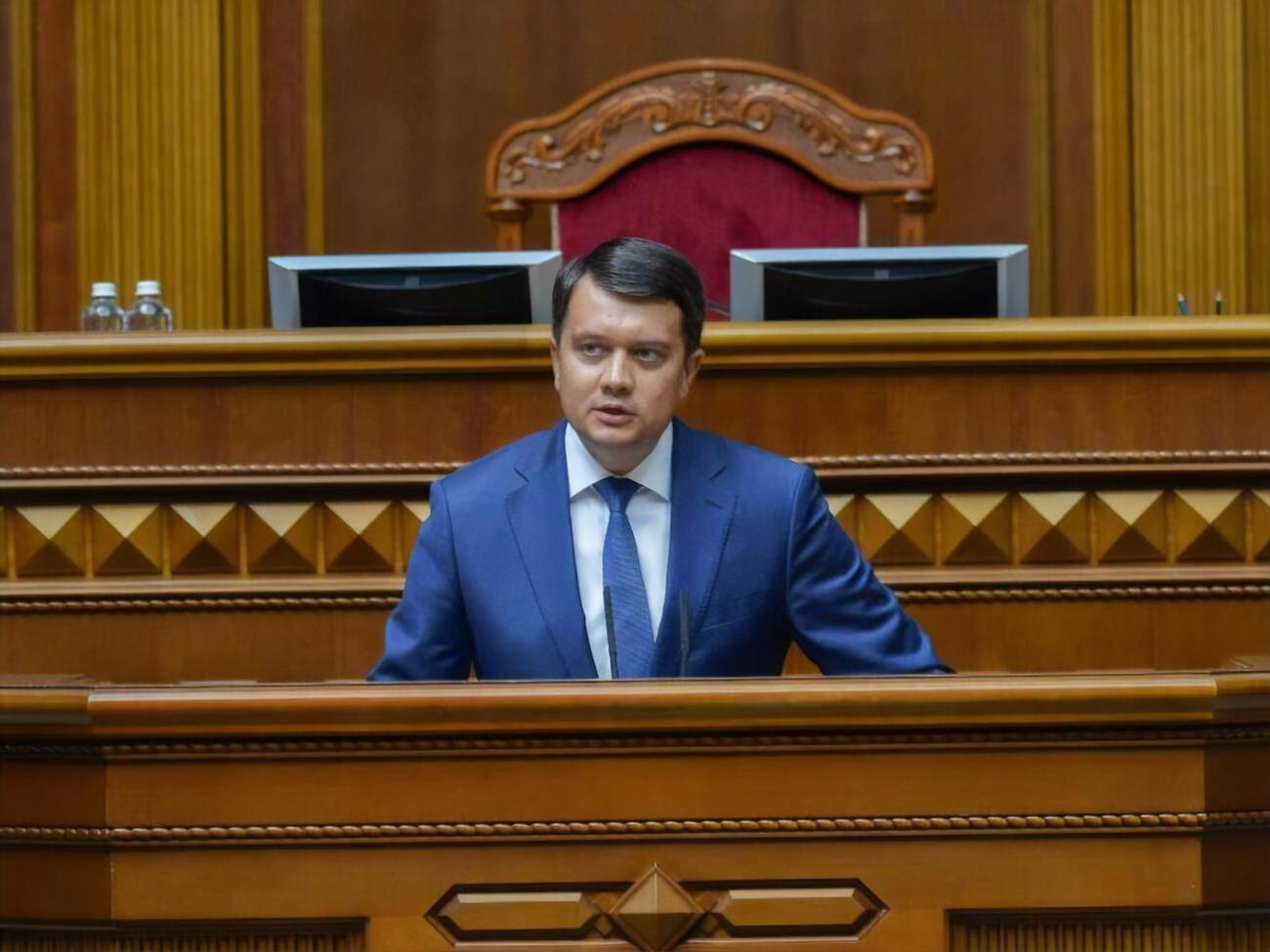 Если законопроект о деолигархизации будет объективным и сбалансированным, то он может быть проголосован Радой во втором чтении, отметил Разумков