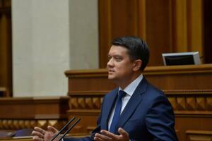 Разумков: Я думаю, что осень будет связана с кадровыми изменениями