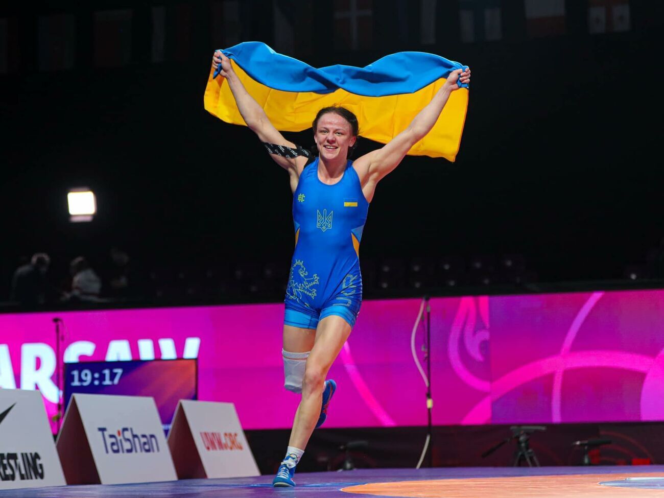 Коляденко выступает в весовой категории до 62 кг