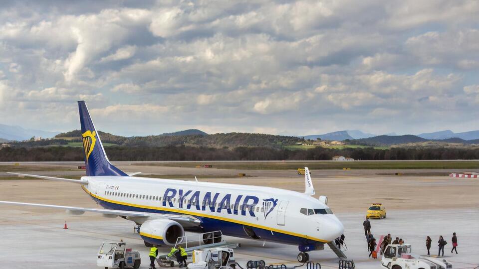 Пассажиры прибыли в аэропорт за 2,5 часа до вылета самолета Ryanair