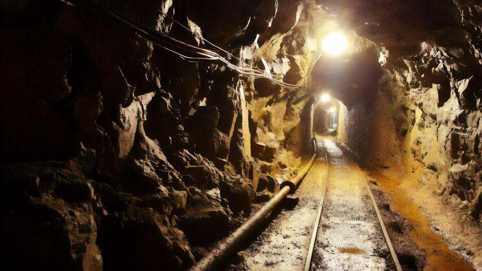 Через вибух на шахті двоє людей загинули, восьмеро – у лікарнях