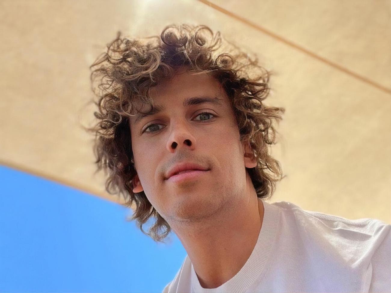 Галкин:&nbsp;Это я еще на море, а сейчас я уже "Лучше всех!" снимаю