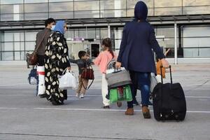 Україна евакуювала з Кабула афганців, які співпрацювали з канадськими військовими та журналістами