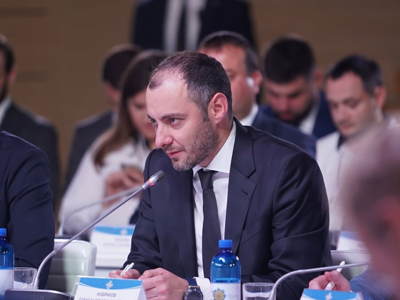 Госдеп пояснил, что не рекомендует Банковой включать Кубракова в состав официальной группы "вследствие его коррупционной неблагонадежности", утверждает политолог