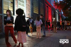 Однією з причиною смертності від COVID-19 ВООЗ називає скасування обмежень