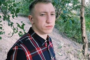 Полиция Киева 3 августа сообщила, что Шишова нашли повешенным в киевском парке