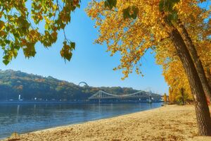 Україні обіцяють суху осінь