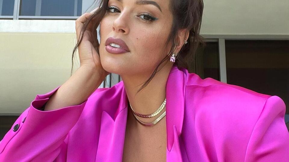 Грем незабаром удруге стане матір'ю